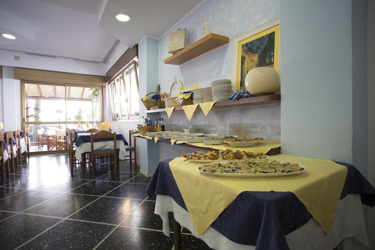 Hotel Domus Mea Каттолика Экстерьер фото